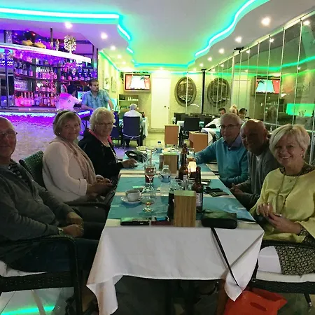 Aparthotel Semiz