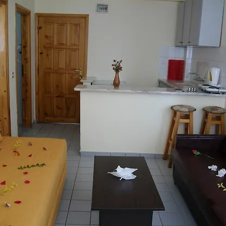 Semiz Aparthotel