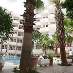 Aparthotel Semiz