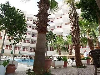 Aparthotel Semiz