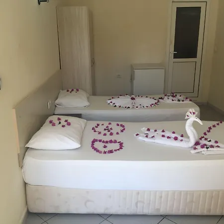 Semiz Aparthotel