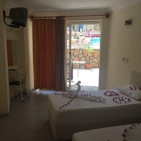 Apart-hotel Semiz
