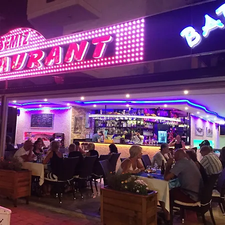 Semiz Aparthotel