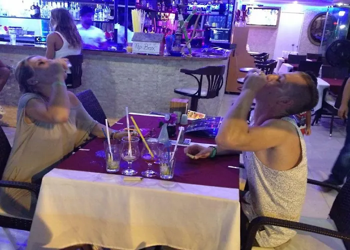 Hotel de apartamente Semiz