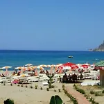 Aparthotel Semiz